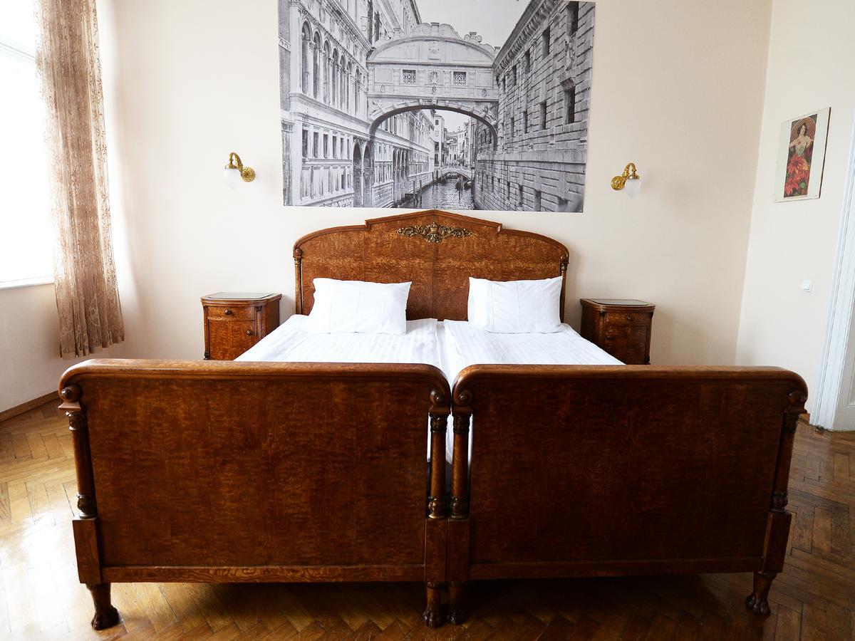 The Historical Family Nest In City Centre Leopoli Esterno foto