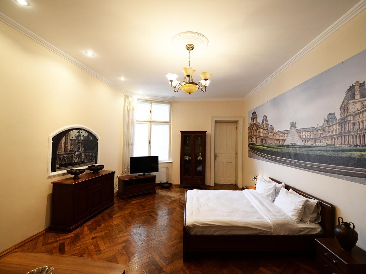 The Historical Family Nest In City Centre Leopoli Esterno foto